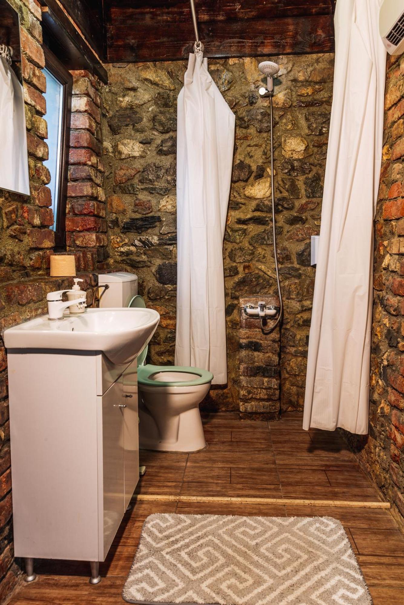 Casa Soseco Hotel Orşova Екстериор снимка